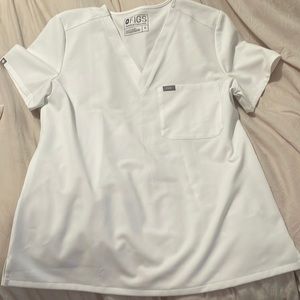 Figs white scrub top sz M